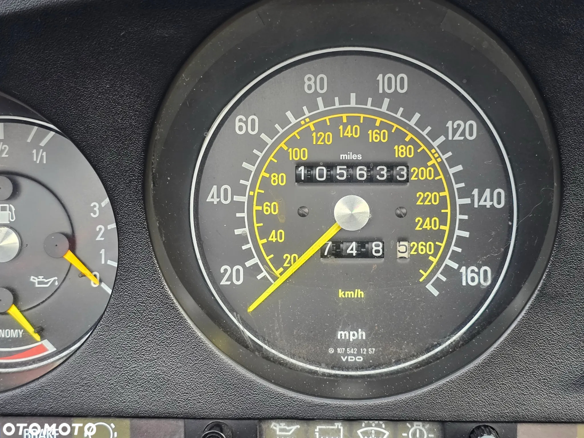 Mercedes-Benz SL 320 - 30
