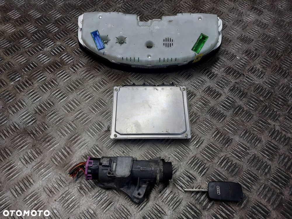ZESTAW STARTOWY AUDI A4 B5 1.8 20V 8D0907558B 4B0905851A 8D0919860G - 8
