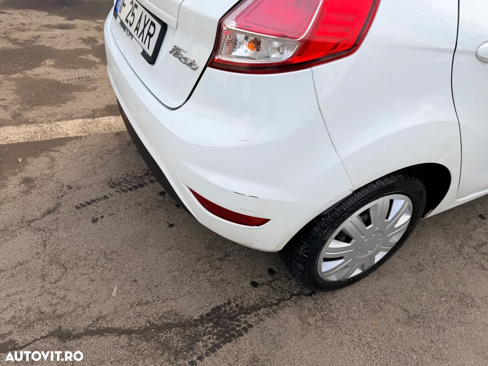 Ford Fiesta - 9
