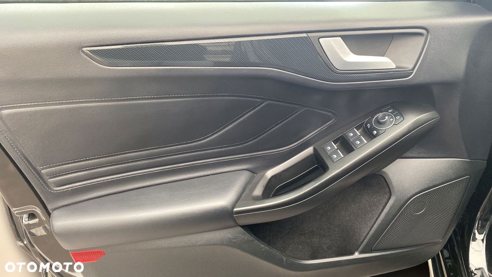 Ford Focus 2.3 EcoBoost ST X - 15