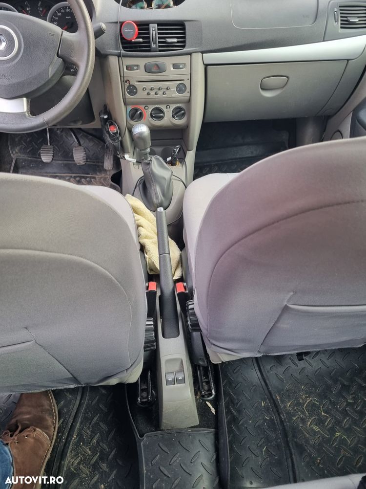 Renault Symbol 1.4 16V Best - 19