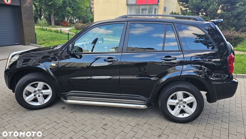 Toyota RAV4 2.0 VVT-i 4x4 - 8