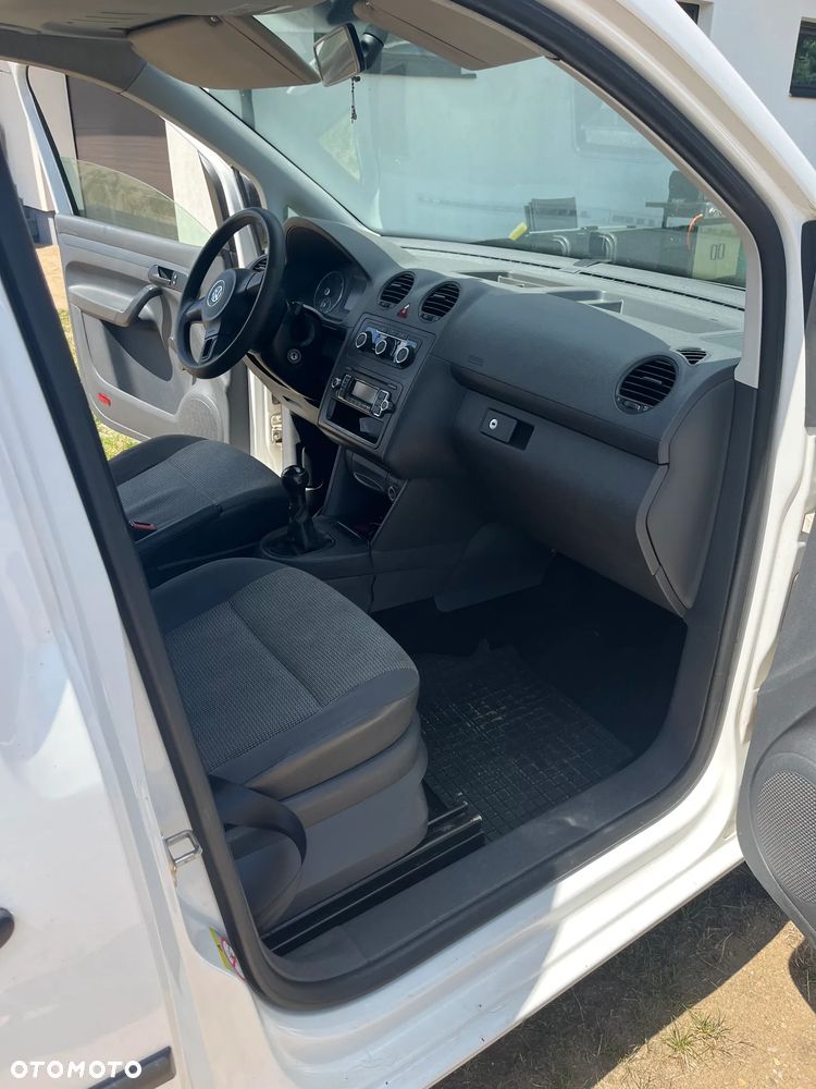 Volkswagen Caddy - 14