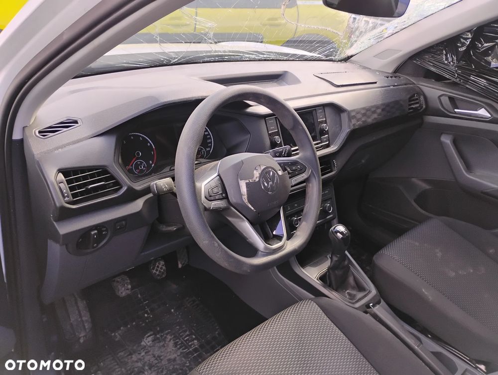 Volkswagen T-Cross - 6