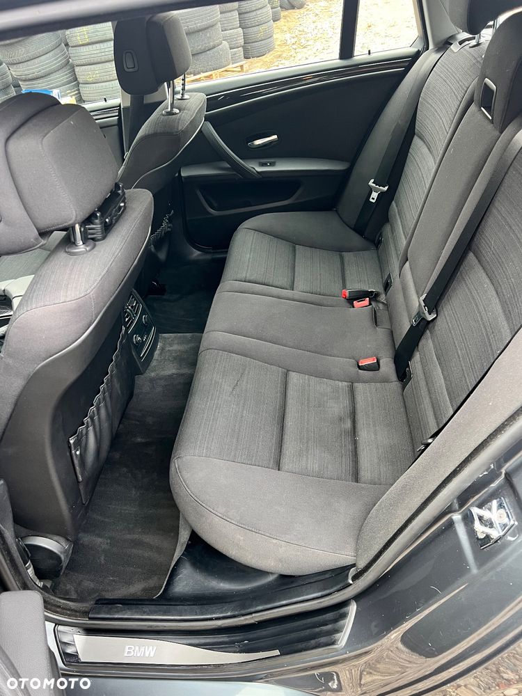 BMW Seria 5 520d - 13