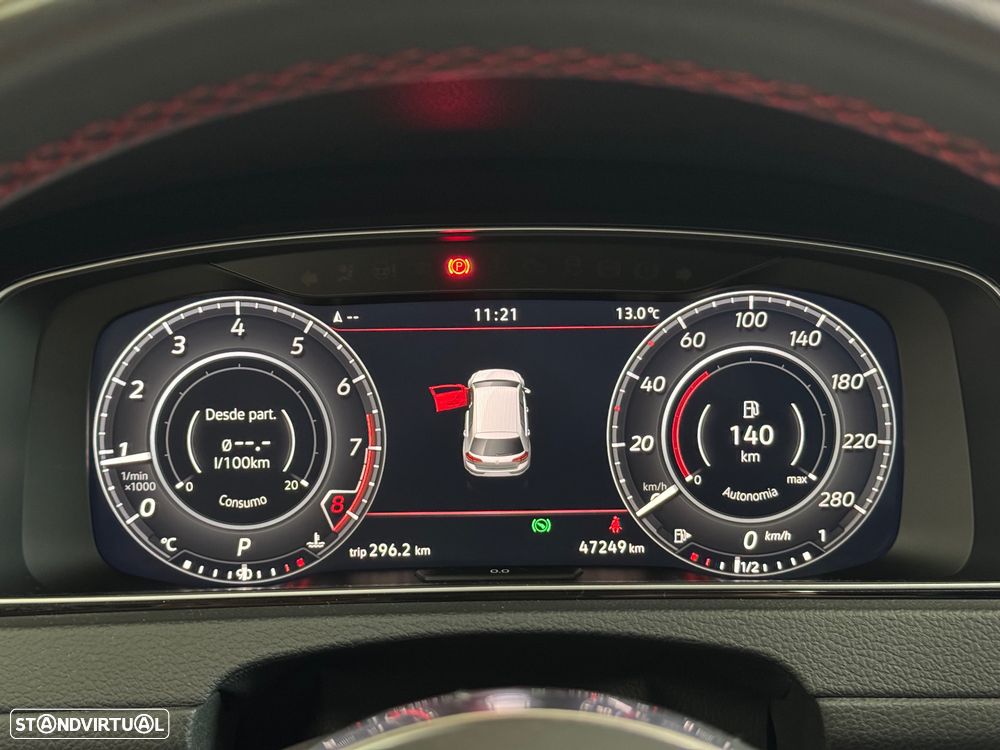 VW Golf 2.0 TSI GTI DSG Performance - 17