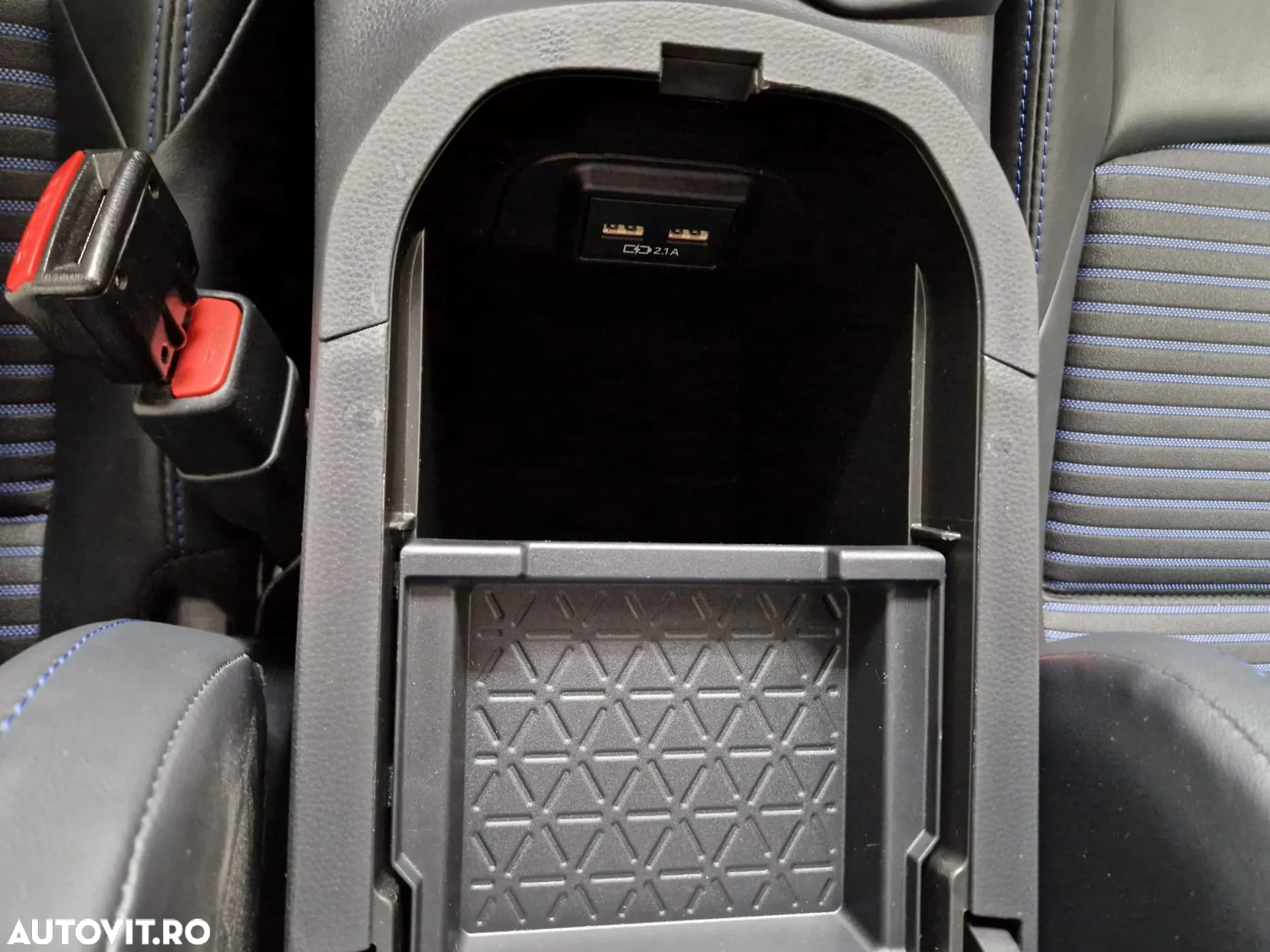 Toyota RAV4 2.5 Hybrid VVT-iE 4x2 Exclusive - 24