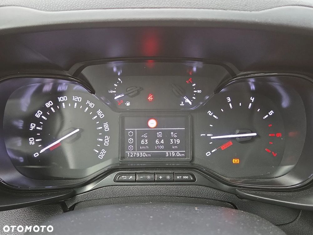 Toyota Proace City Verso 1.5 D-4D Business - 12