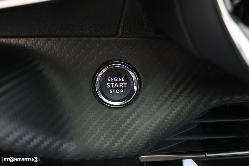 Peugeot 2008 PureTech 130 GT - 15