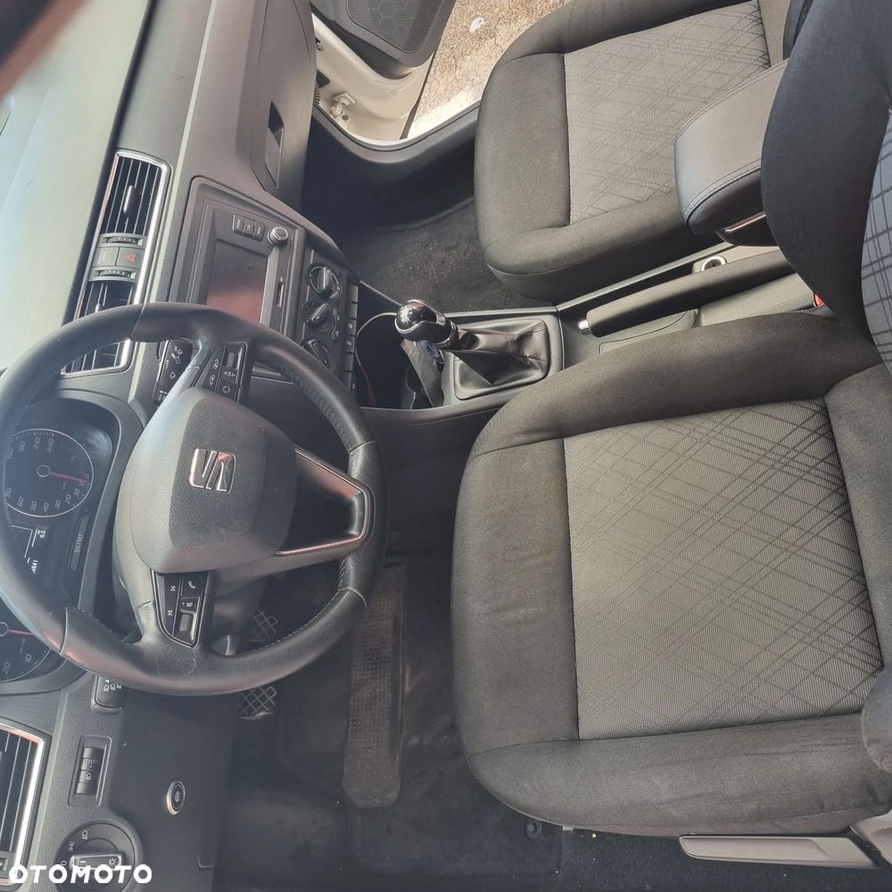 Seat Toledo 1.2 TSI Entry - 10