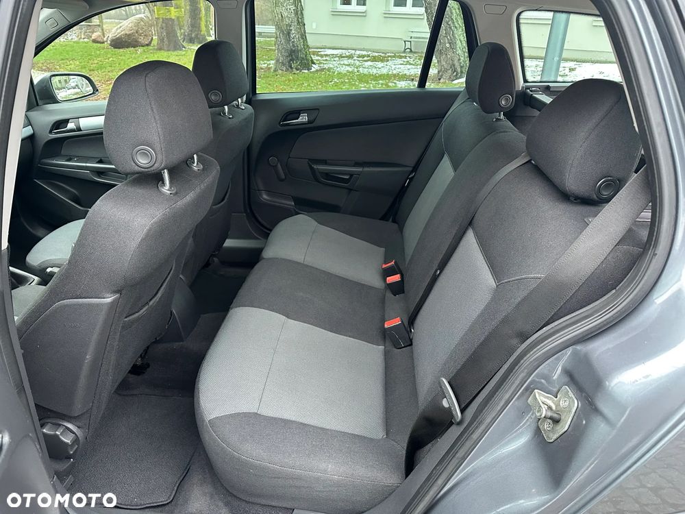 Opel Astra 1.6 Edition - 31