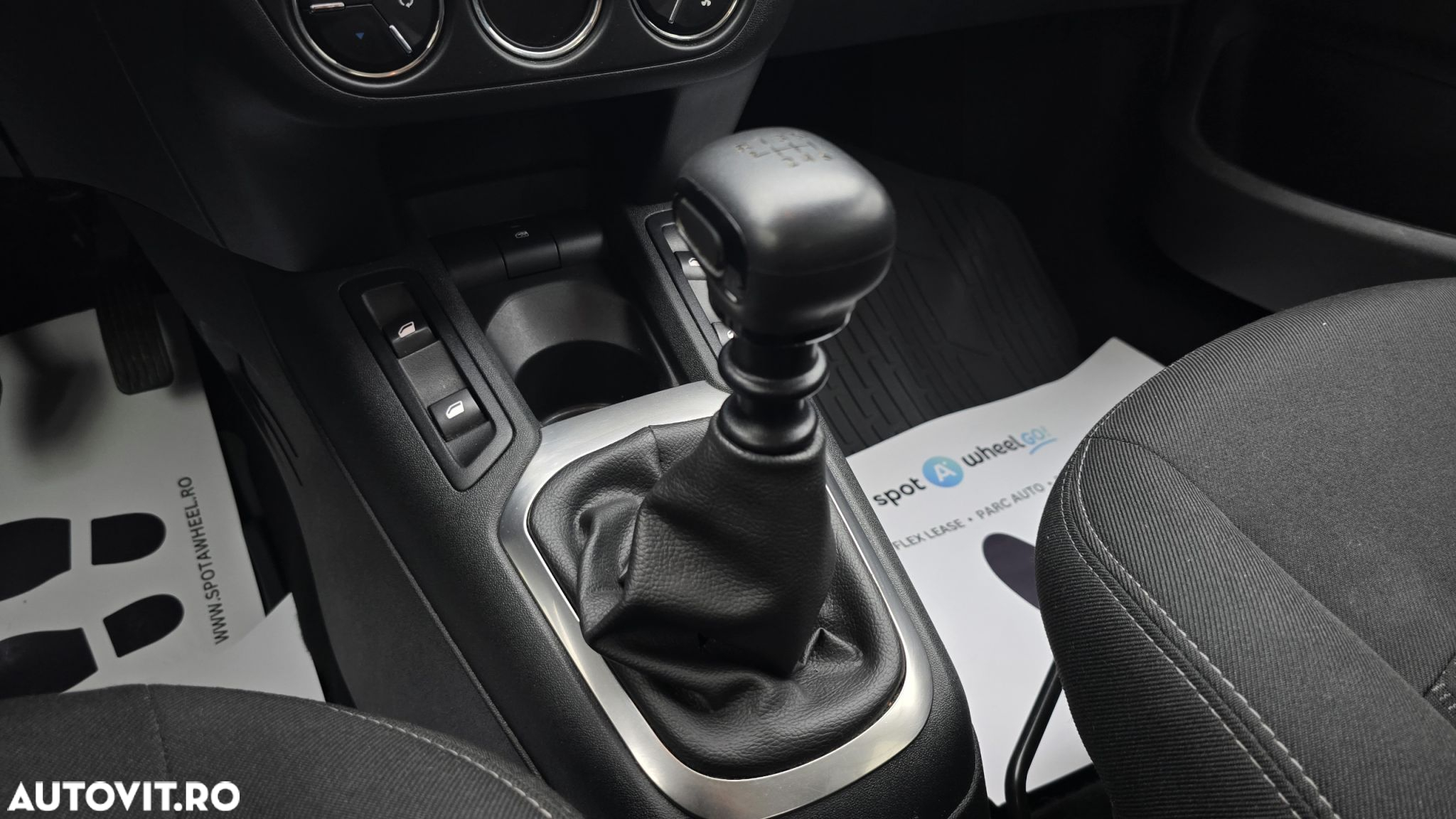 Peugeot 301 1.5 BlueHDI FAP Allure - 16