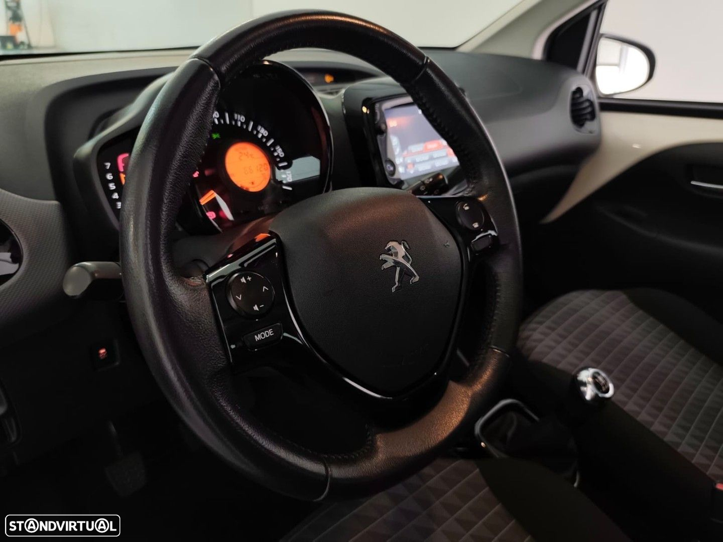 Peugeot 108 1.0 e-VTi Allure - 17