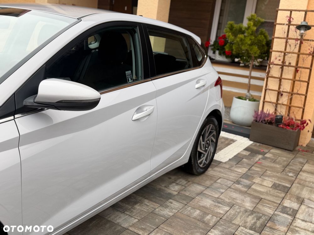 Hyundai i20 1.2 Modern - 28