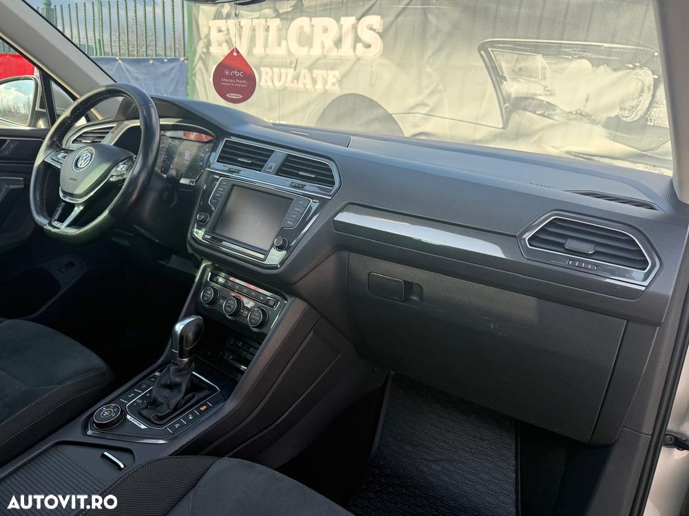 Volkswagen Tiguan 2.0 TDI 4Mot DSG Highline - 17
