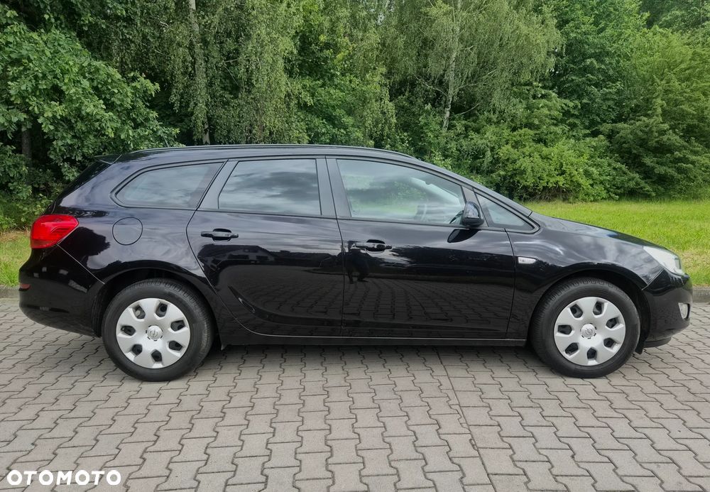 Opel Astra 1.4 ecoFLEX - 4