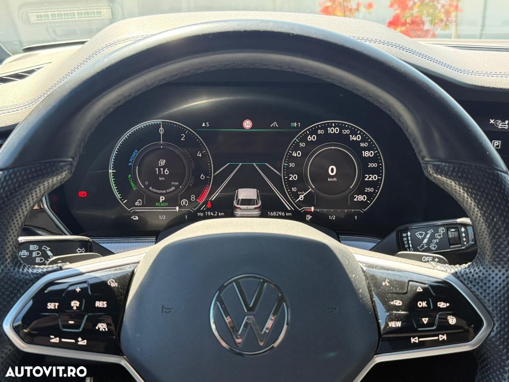 Volkswagen Touareg - 7