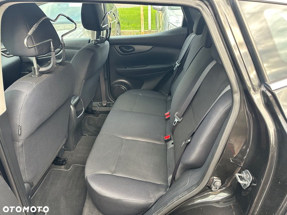Nissan Qashqai 1.2 DIG-T N-Connecta - 16