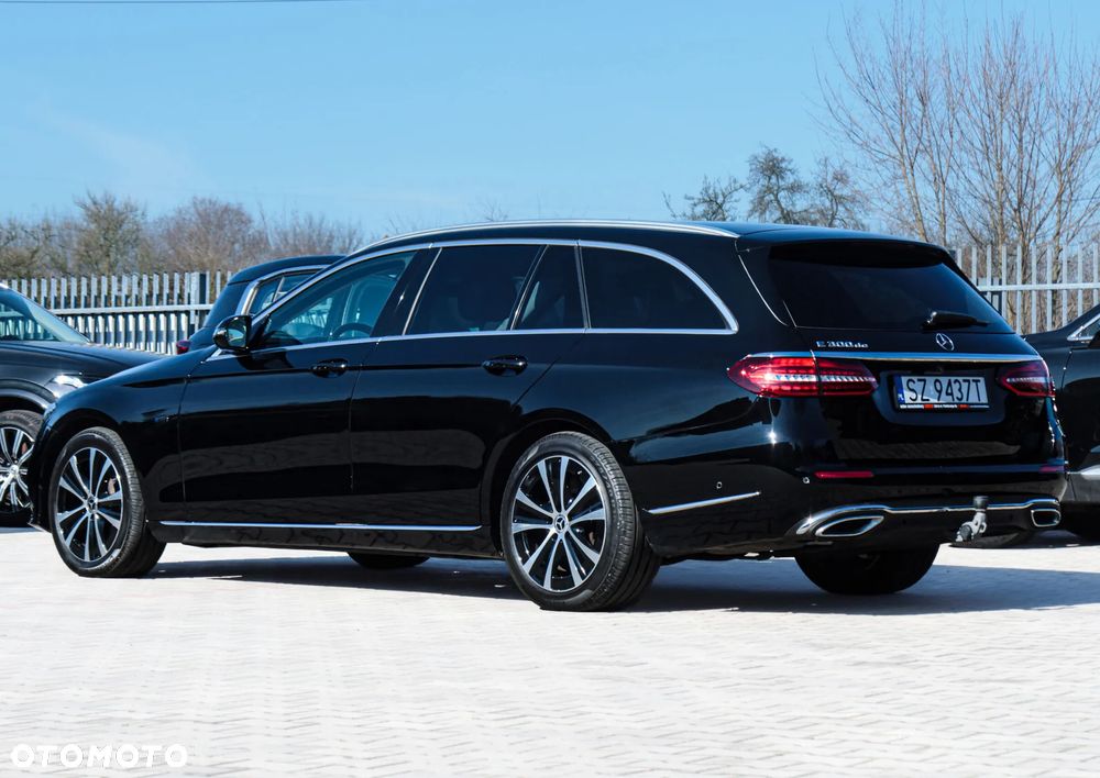 Mercedes-Benz Klasa E 300 de 9G-TRONIC Exclusive - 35
