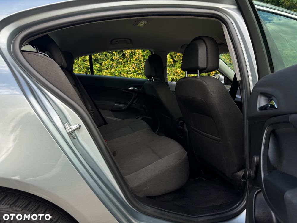 Opel Insignia 1.8 Edition - 10