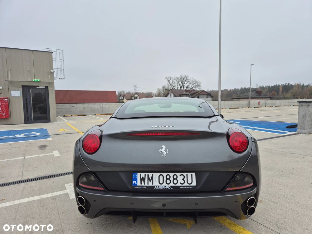 Ferrari California - 5