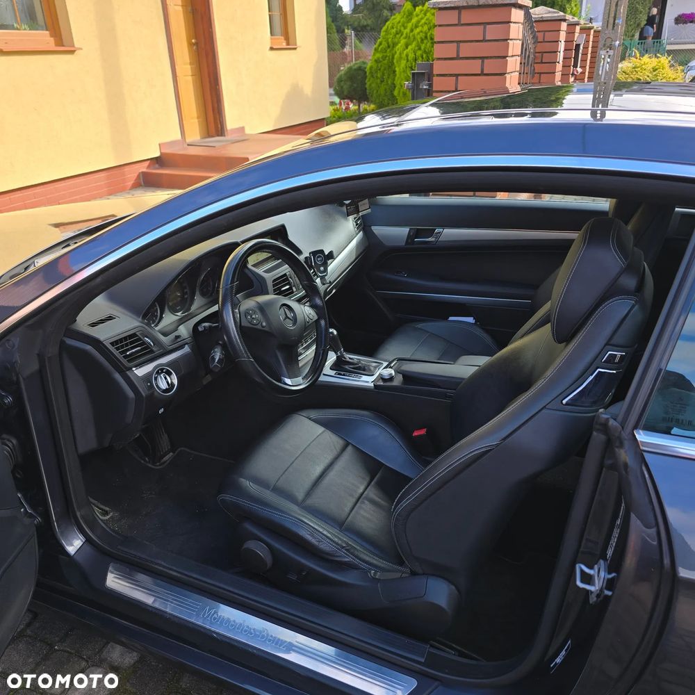 Mercedes-Benz Klasa E 350 CDI BlueEff - 8