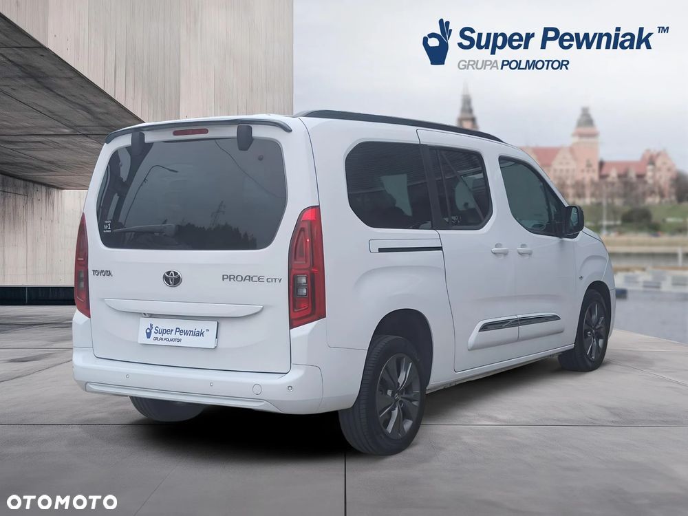 Toyota Proace City Verso Long 1.5 D-4D Family - 5