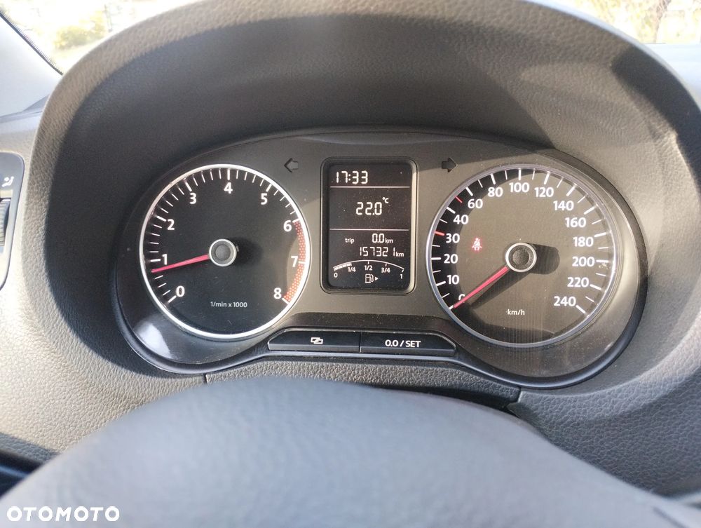 Volkswagen Polo 1.2 TSI Comfortline - 12