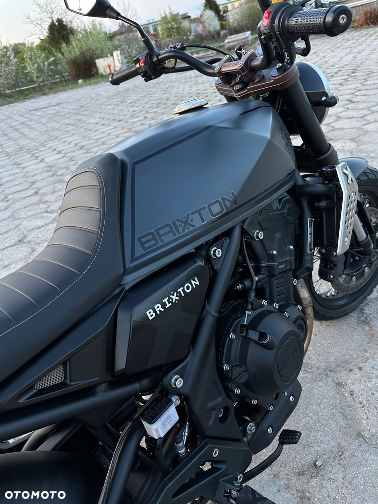 Brixton Crossfire - 12