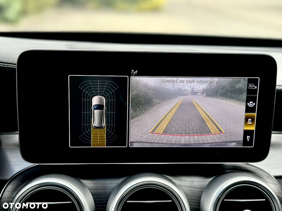 Mercedes-Benz Klasa C 220 d T 9G-TRONIC AMG Line - 37