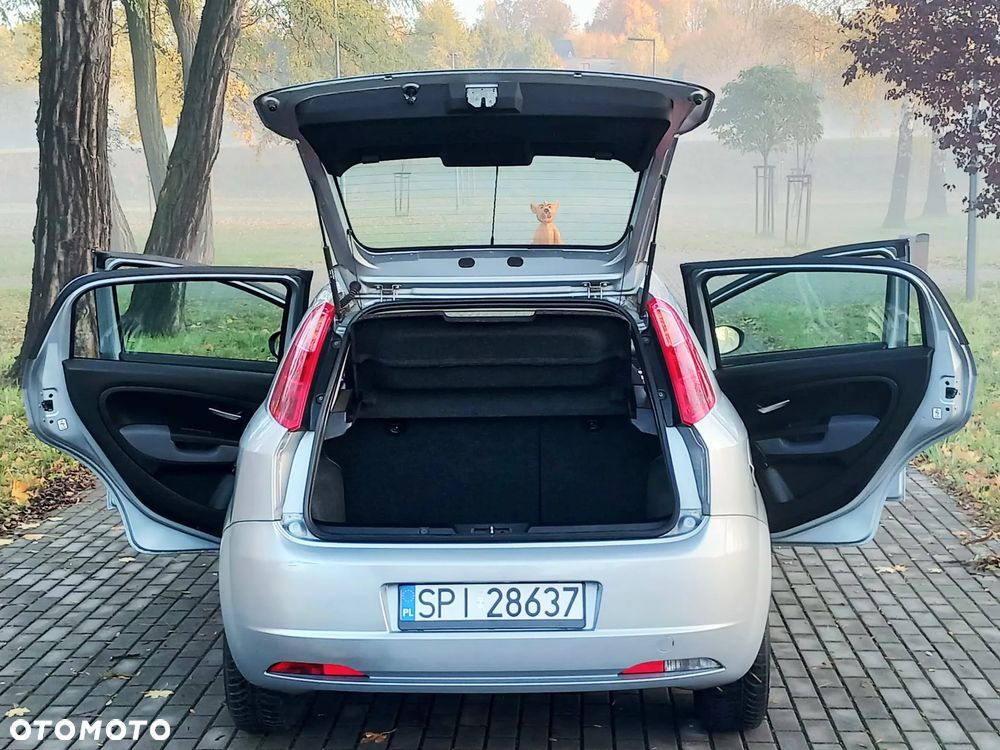 Fiat Grande Punto 1.2 8V Estiva - 12