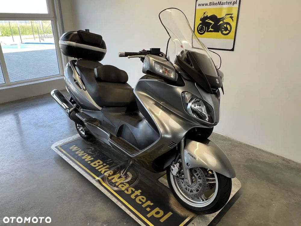 Suzuki Burgman - 3