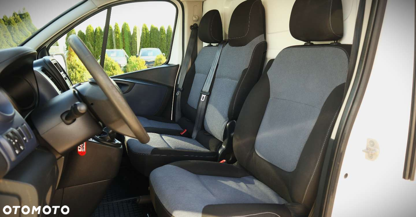 Opel Vivaro - 13
