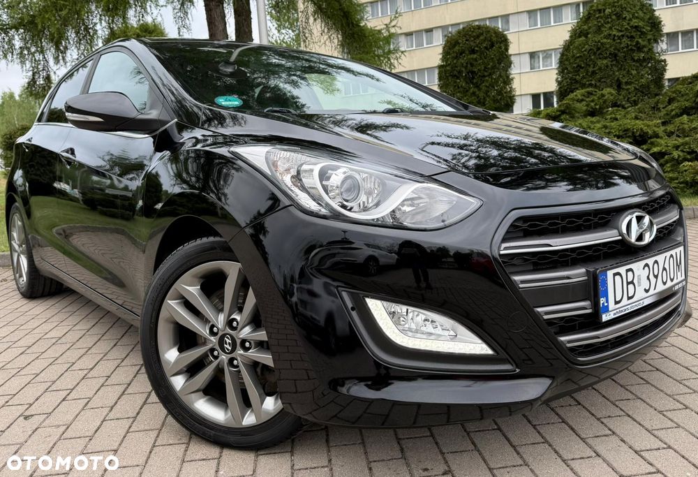 Hyundai i30 blue 1.6 GDI Passion - 28
