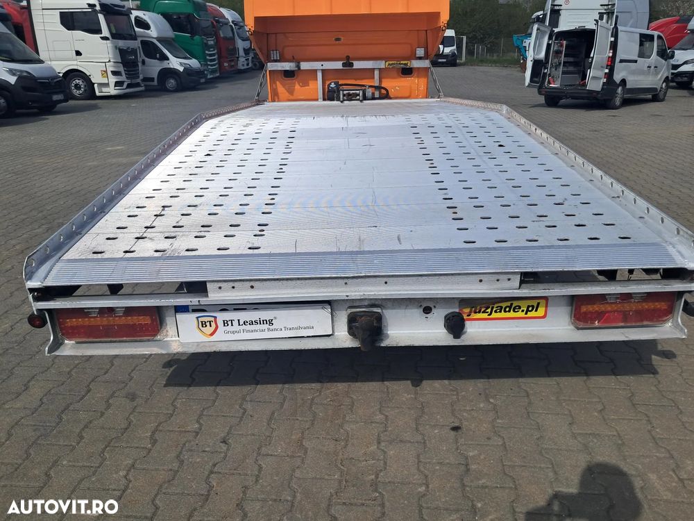 Iveco DAILY 35C18 3.0D 180CP TRANSPORT AUTO CABINA DE DORMIT - 5