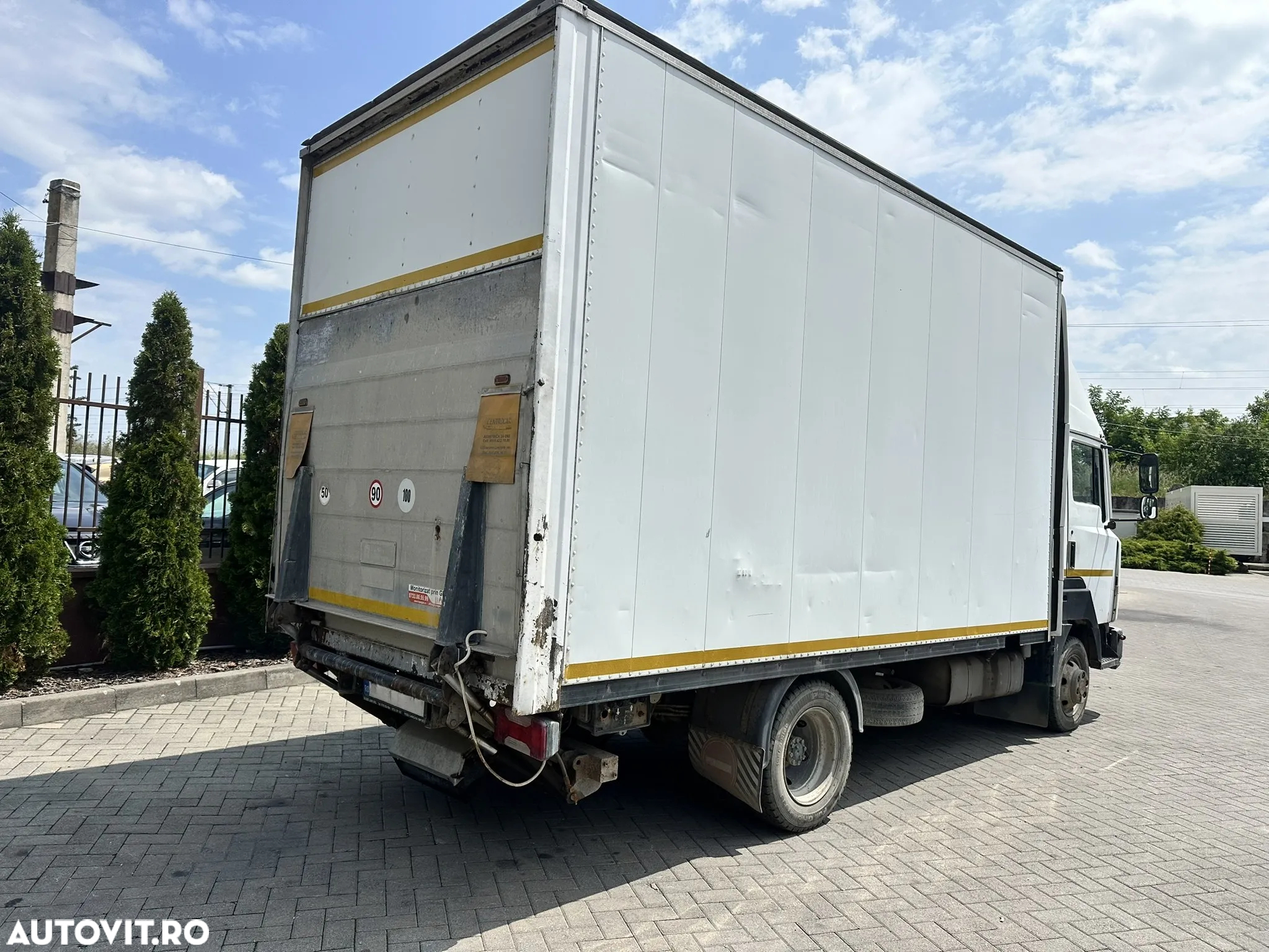 Nissan T100 - 4