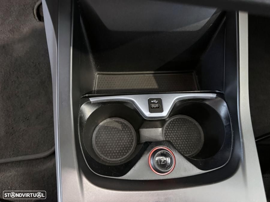 BMW 116 d Corporate Edition Auto - 16