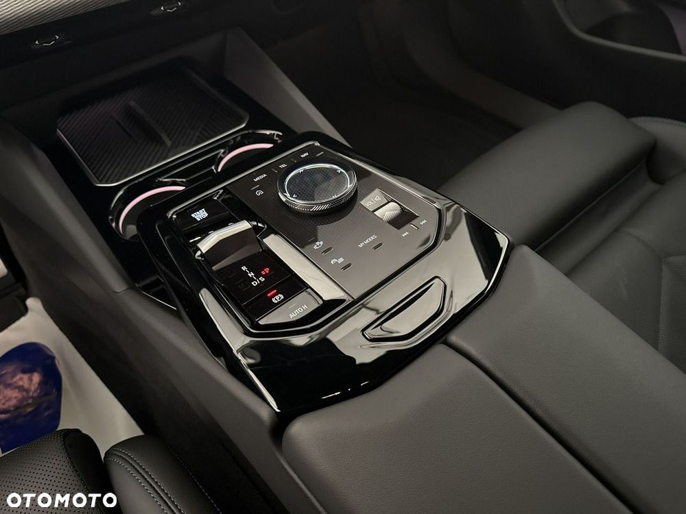BMW Seria 5 - 17