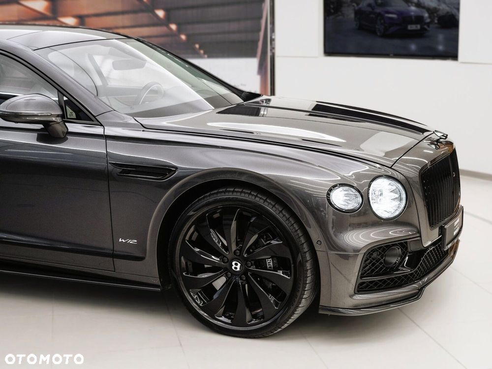 Bentley Flying Spur - 5