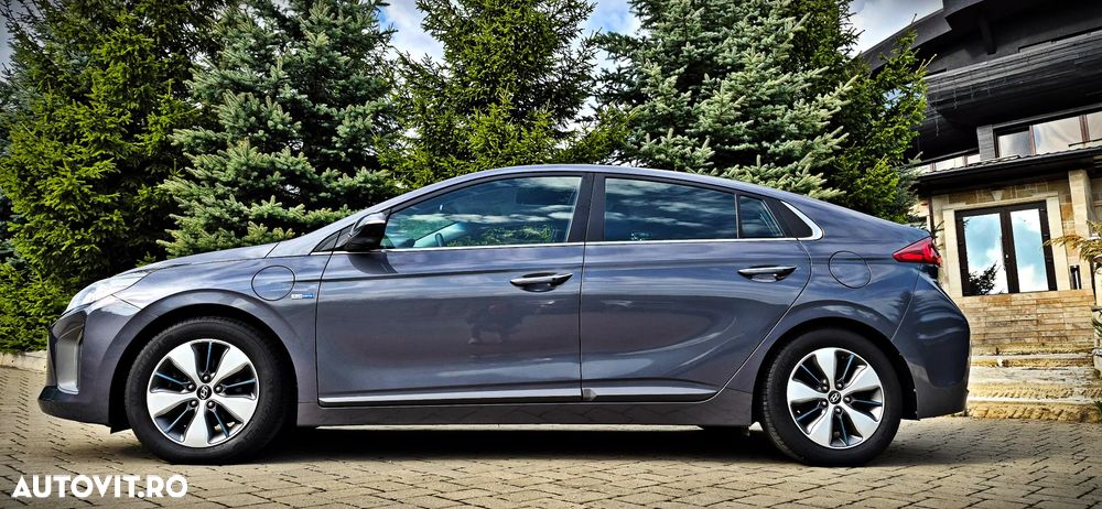 Hyundai IONIQ 1.6 GDI Premium - 14