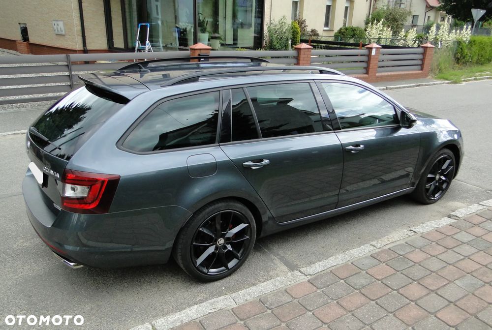 Skoda Octavia 2.0 TDI RS Challenge DSG - 14