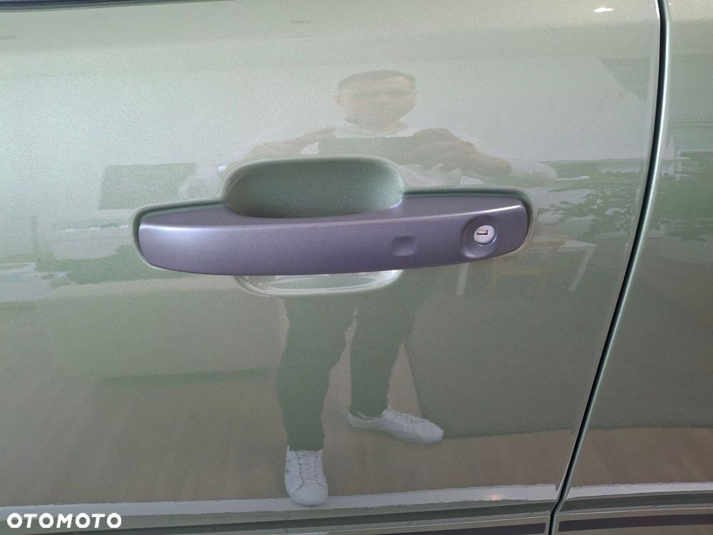 Volkswagen Amarok - 19