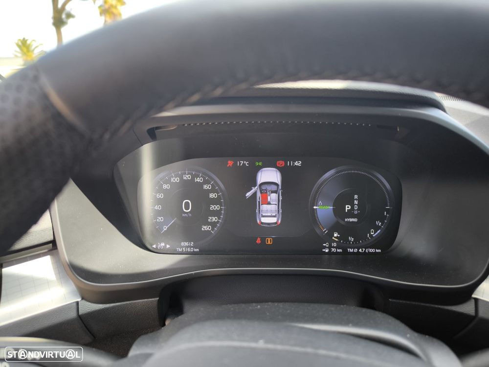 Volvo XC 40 1.5 T5 PHEV Momentum Plus - 22