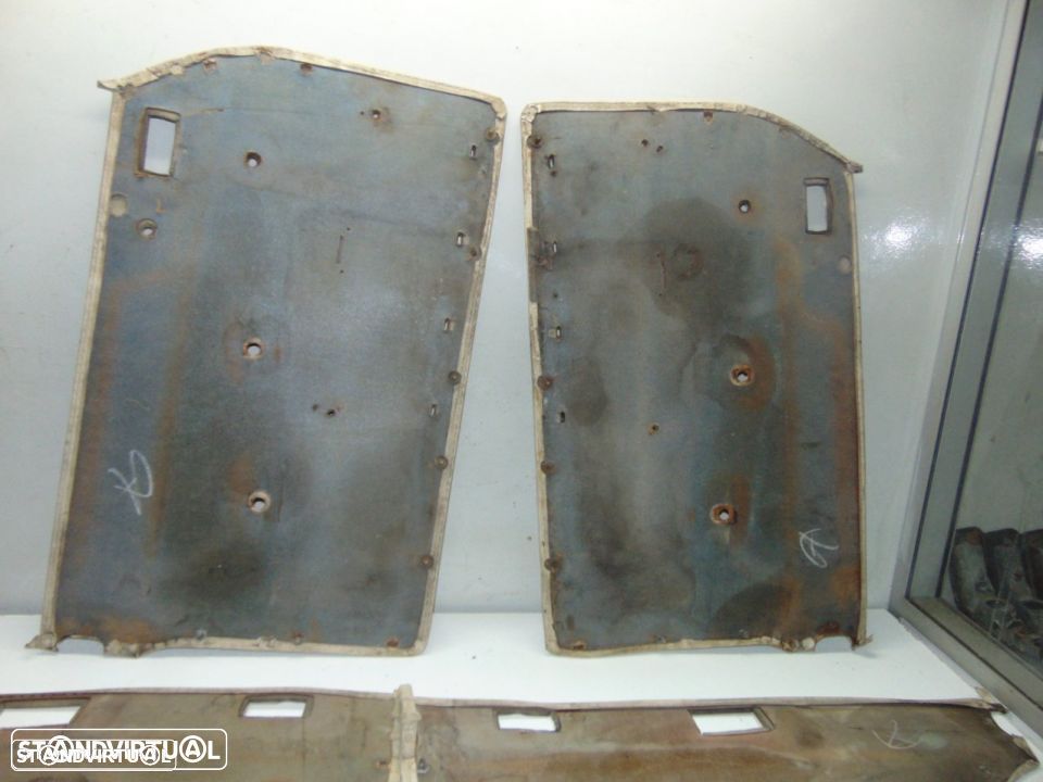 Mercedes W114 - quartelas das portas - 6