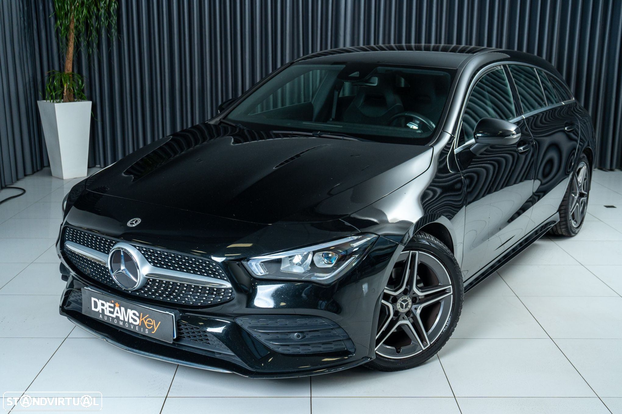 Mercedes-Benz CLA 180 Shooting Brake 7G-DCT AMG Line - 20