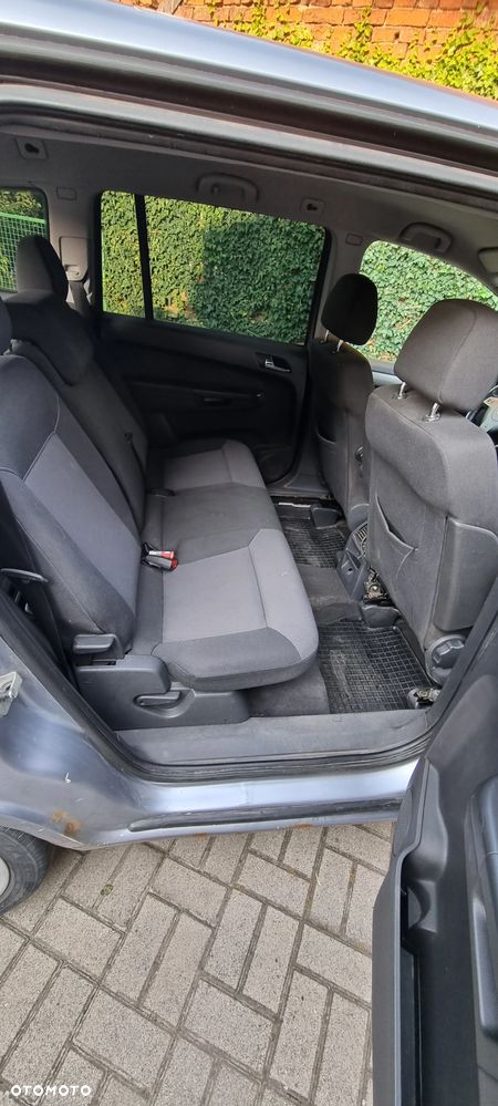 Opel Zafira - 6