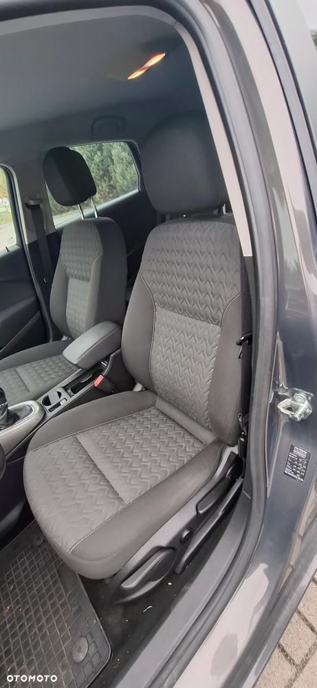 Opel Astra 1.4 Turbo Design Edition - 27