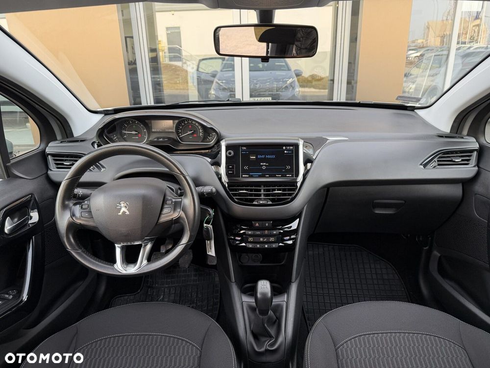 Peugeot 208 1.2 PureTech GPF Active S&S - 15