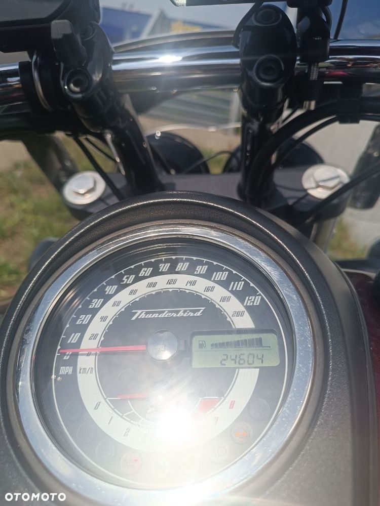 Triumph Thunderbird - 10