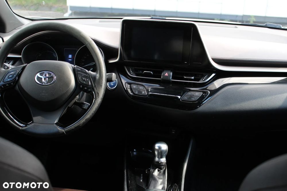 Toyota C-HR 1.8 Hybrid Dynamic - 8